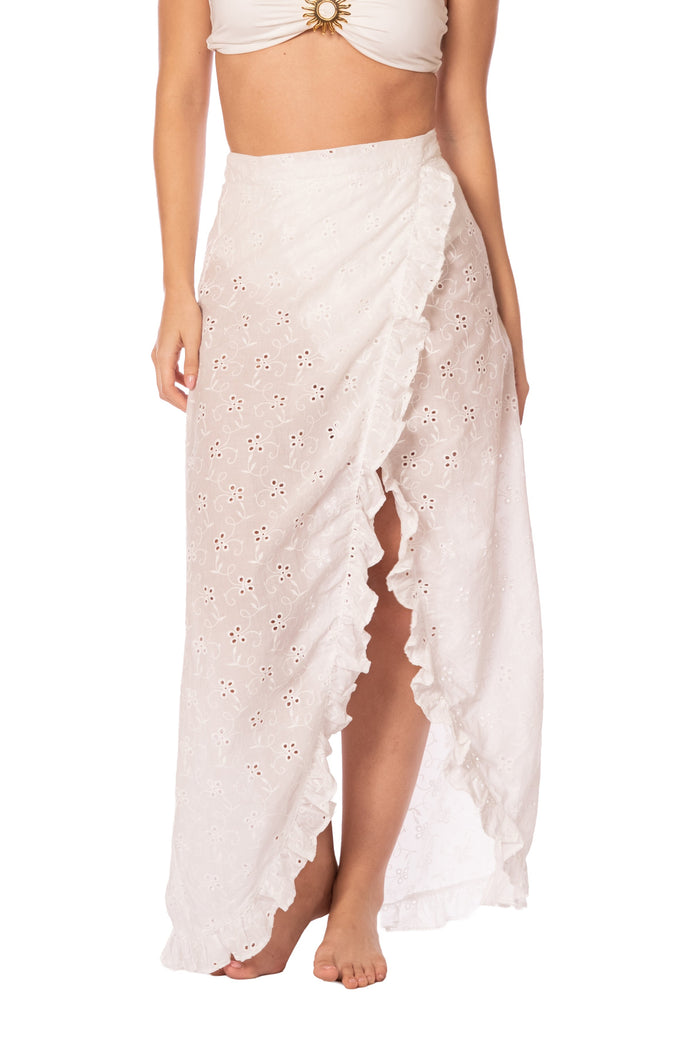 I'M WHITE LARGE RUFFLE KNIT PAREO